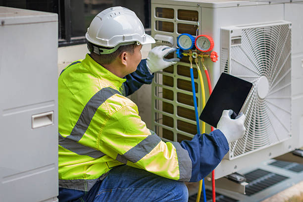 Professional Hvac technician working in Sims, NC